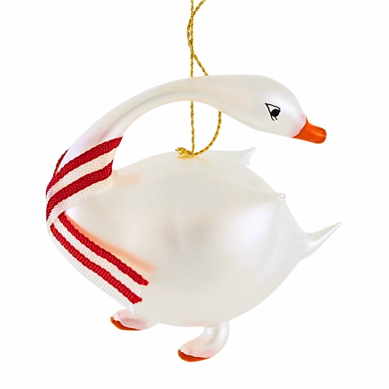 Yuletide Waddle 64658