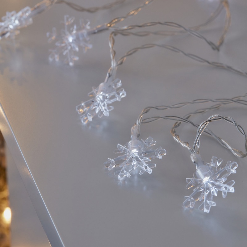 10 Ice white Snowflake LED String lights With timer function & 1.65m Clear cable