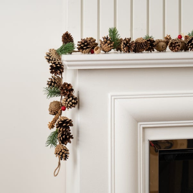 160cm Artificial Garland with Pine Cones & Red Berries