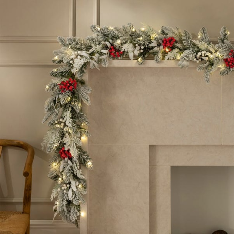 Frosted Berry 6ft Pre-lit Garland